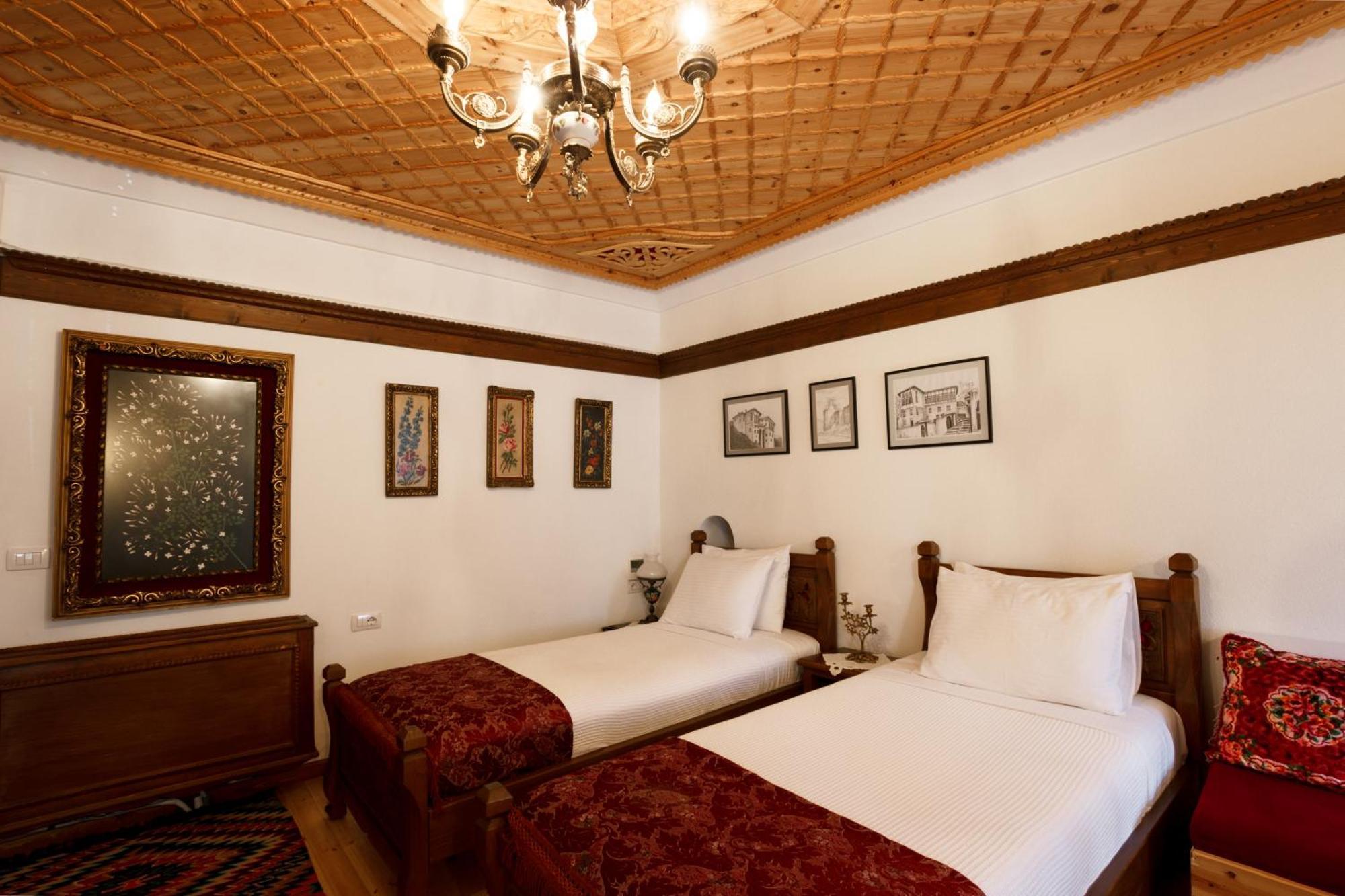 Gjirokastër Boutique Hotel Musee מראה חיצוני תמונה
