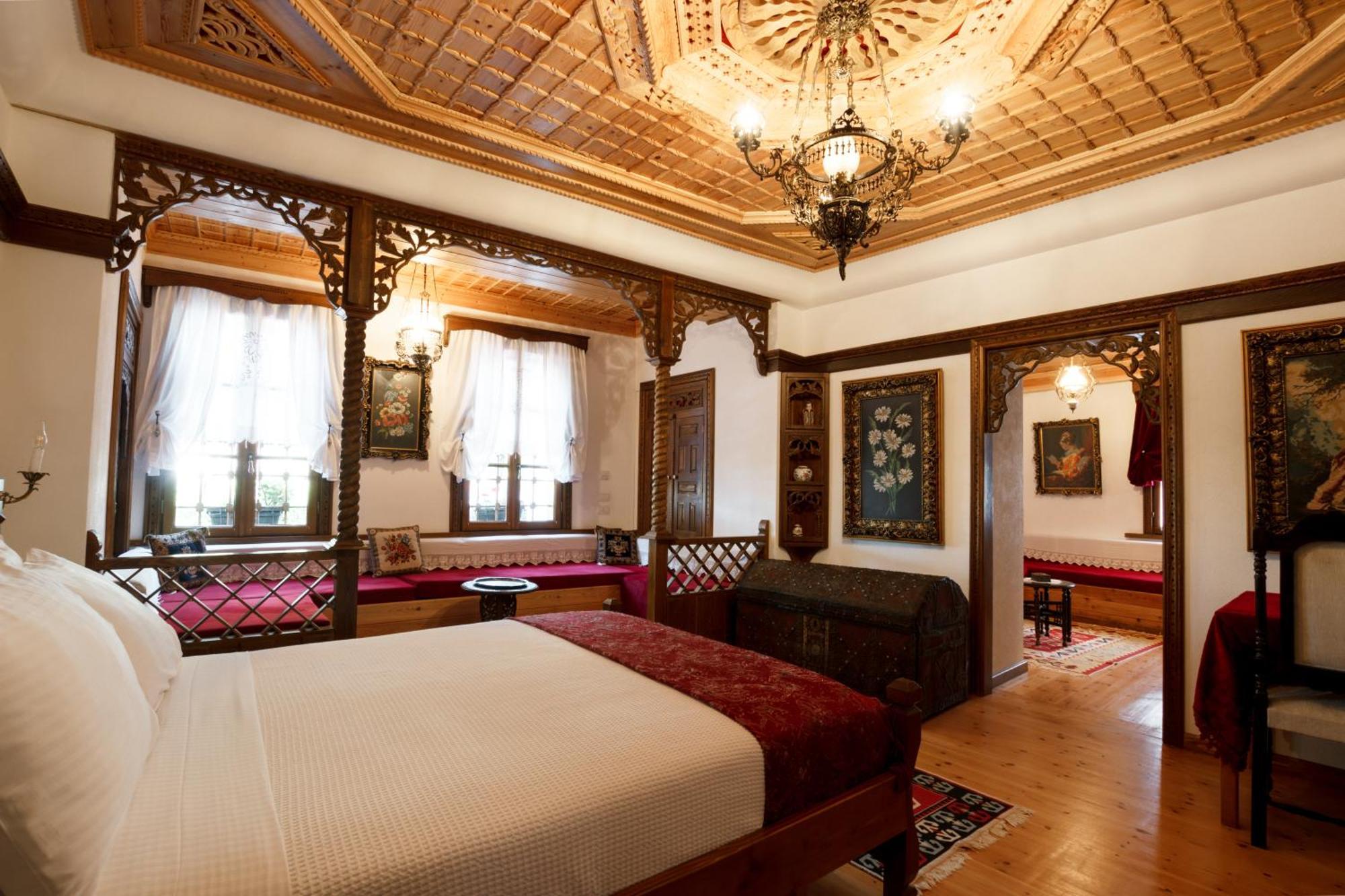 Gjirokastër Boutique Hotel Musee מראה חיצוני תמונה