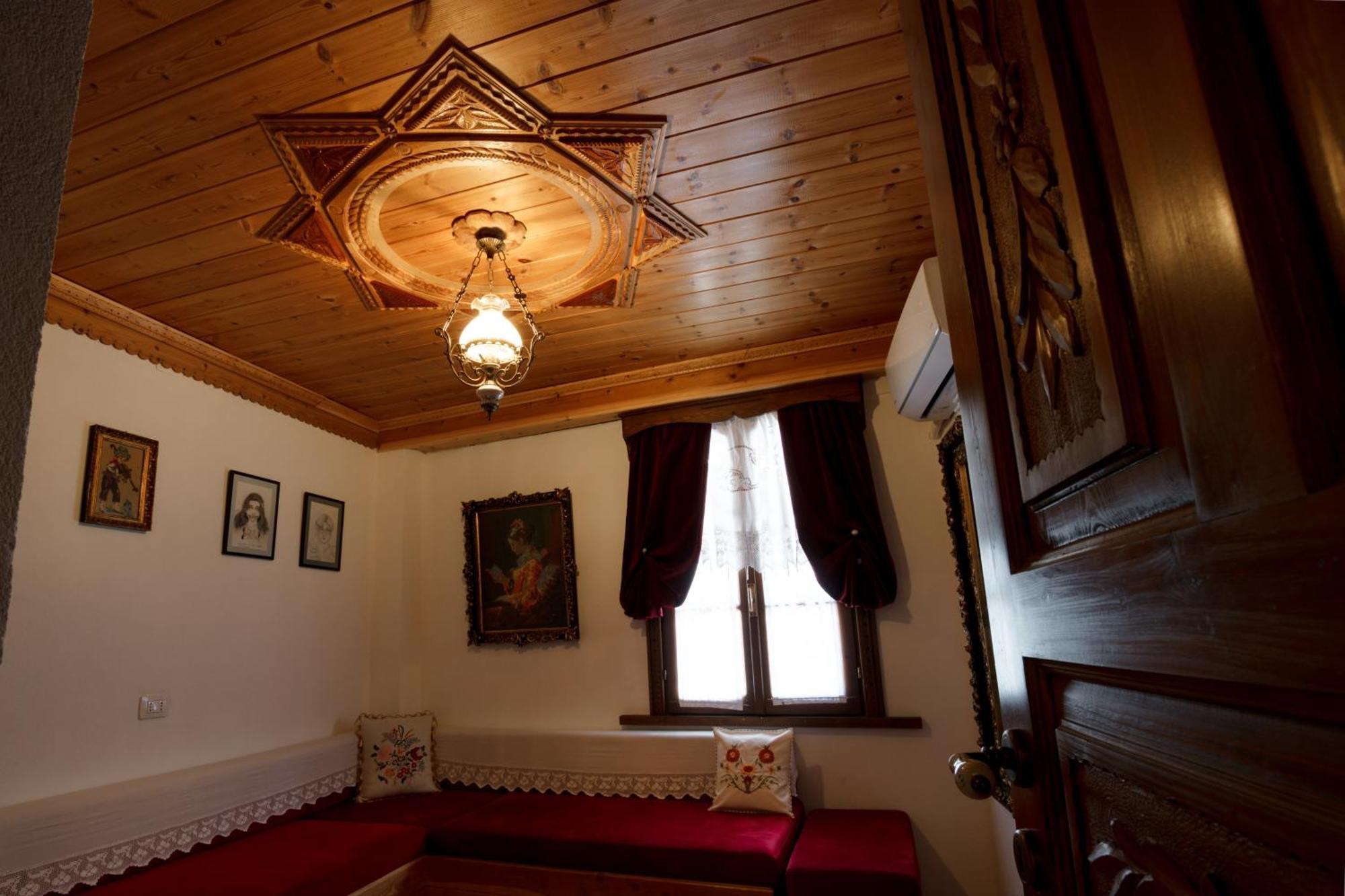 Gjirokastër Boutique Hotel Musee מראה חיצוני תמונה