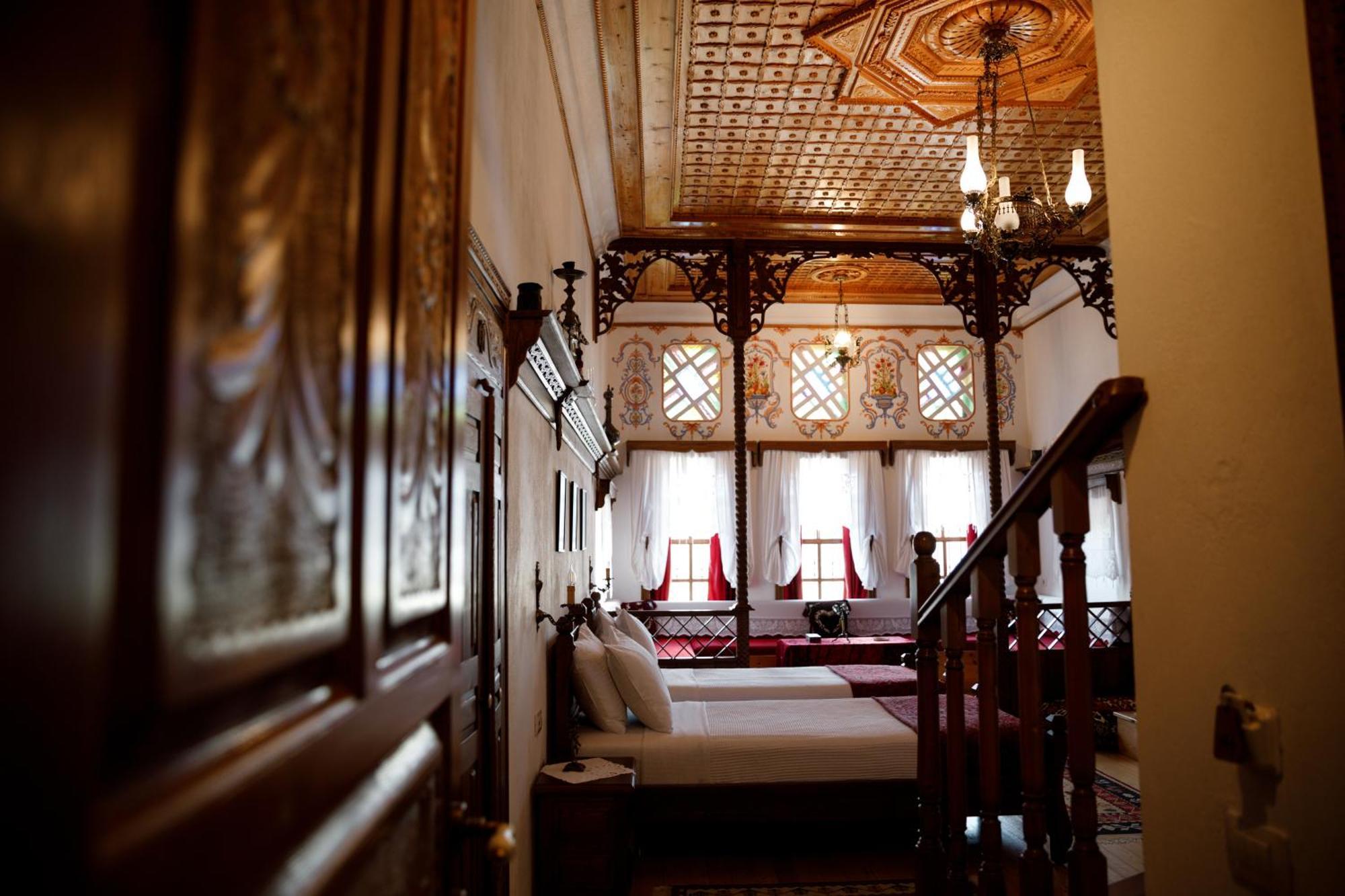 Gjirokastër Boutique Hotel Musee מראה חיצוני תמונה