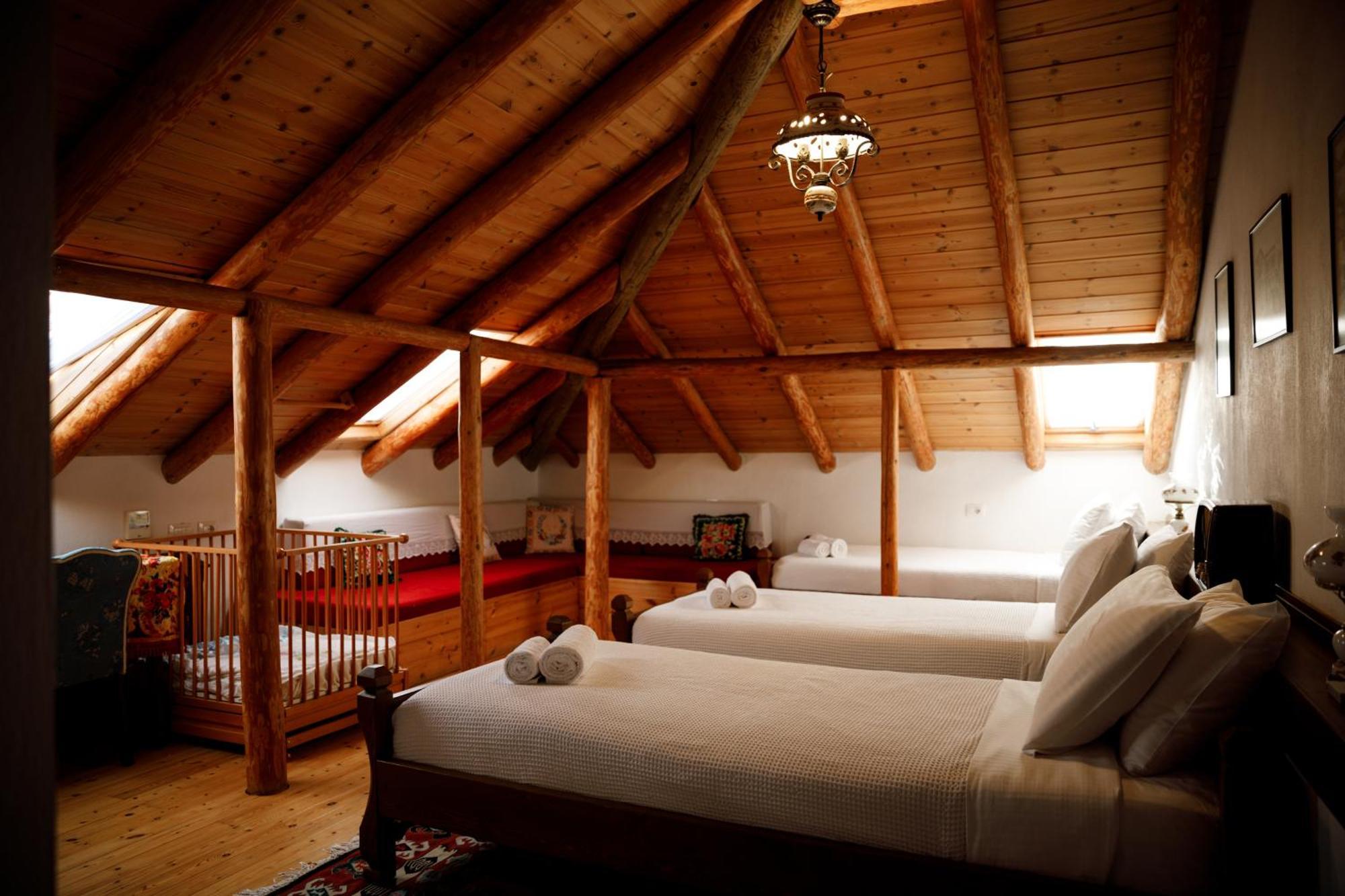 Gjirokastër Boutique Hotel Musee מראה חיצוני תמונה