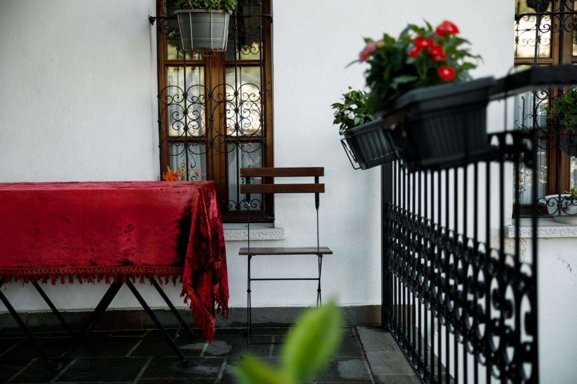 Gjirokastër Boutique Hotel Musee מראה חיצוני תמונה